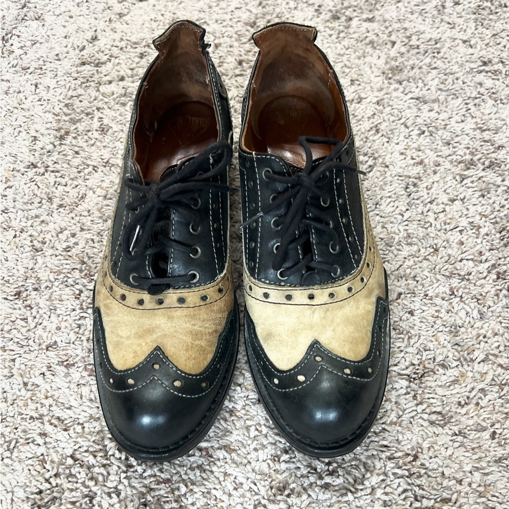 fleuvog saddle shoes size 7.5/8 in VGUC